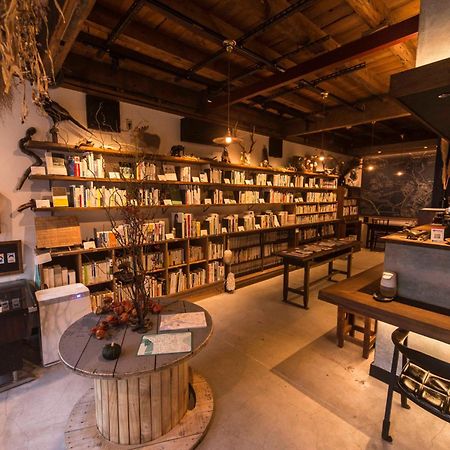 Book & Guesthouse Hitotomaru Toyooka  Εξωτερικό φωτογραφία