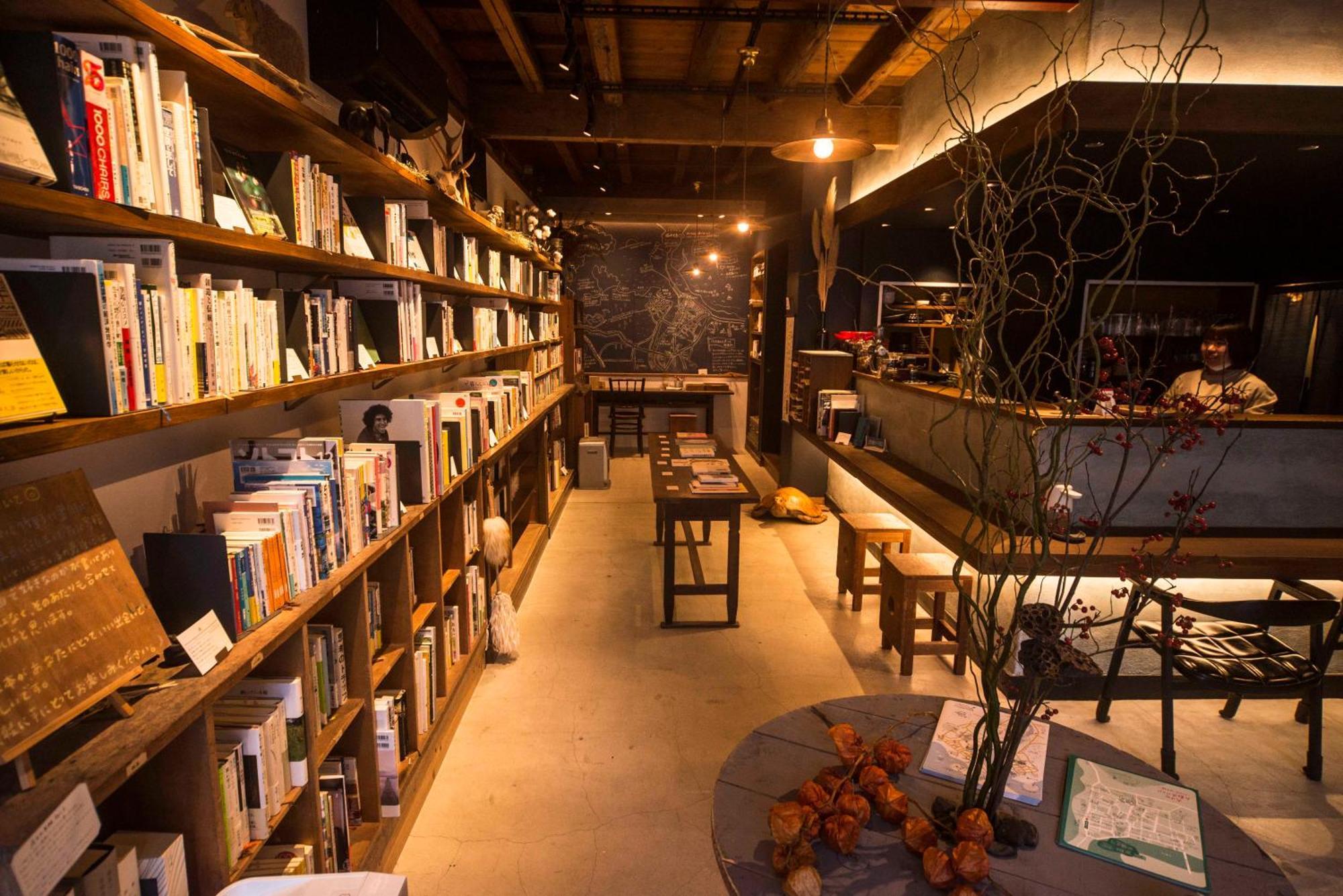 Book & Guesthouse Hitotomaru Toyooka  Εξωτερικό φωτογραφία